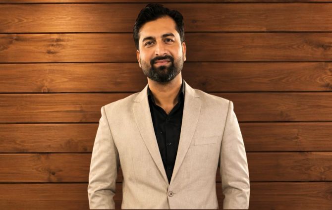 Director Chetan Sharma - CoverHouse Insurance Services