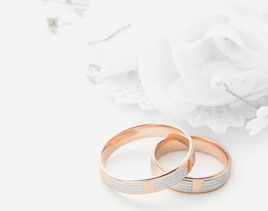 Gold Jewelry Collection